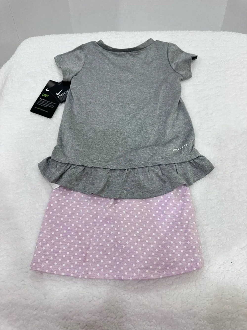 Girl’s Nike Gray Graphic Tee with Light Pink Polka Dot Skort - Picture 3 of 10